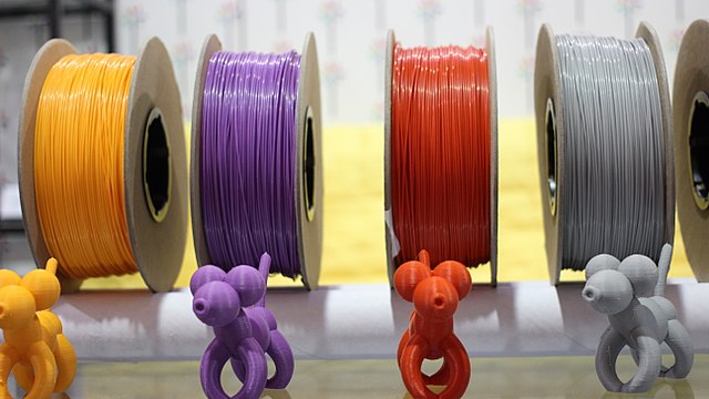 Item-3D printing filament 640px-3D Printing Materials 16863368275 .jpg